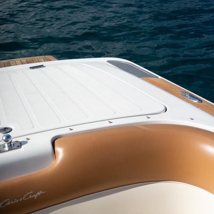 Exclusive yachting moments